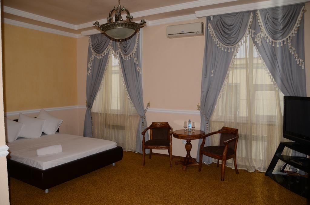 Saryarka Hotel Astana Bilik gambar
