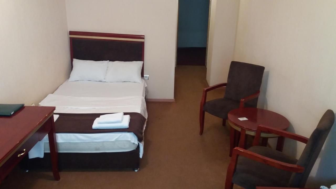 Saryarka Hotel Astana Luaran gambar